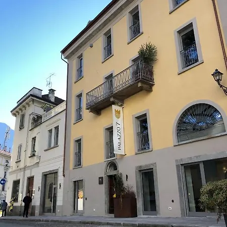 Palazzo 7 Centro Storico No Pet Friendly * Domodossola