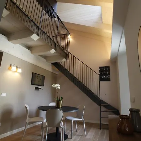 Palazzo 7 * Домодоссола