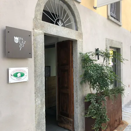 Palazzo 7 Centro Storico No Pet Friendly Apartament