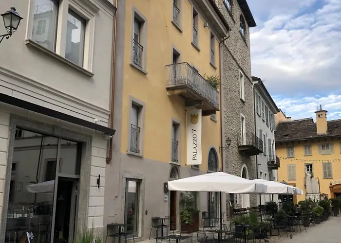 Palazzo 7 Centro Storico No Pet Friendly * Domodossola